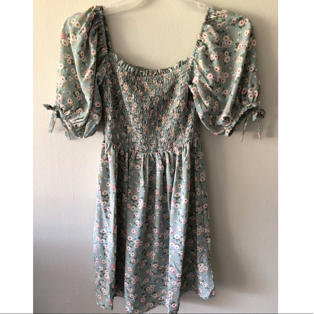 Callie Floral Altar’d State Dress, Size M, worn only once!